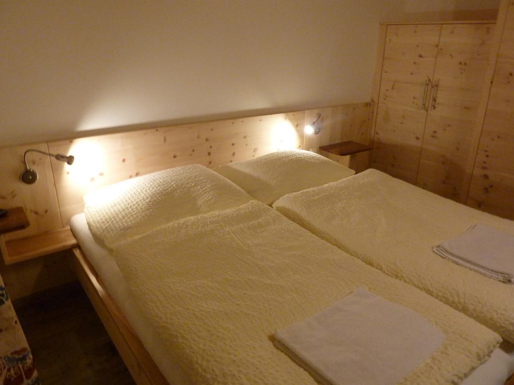 Appartement-Pension Familie Gewessler Bad Mitterndorf Room photo