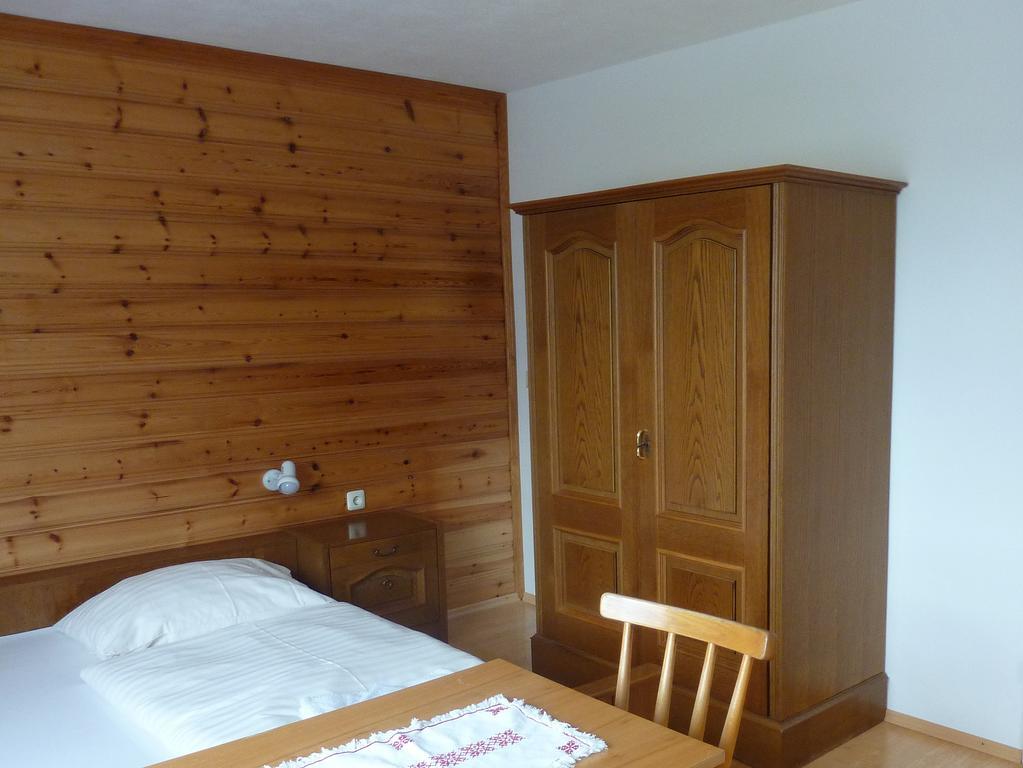 Appartement-Pension Familie Gewessler Bad Mitterndorf Exterior photo