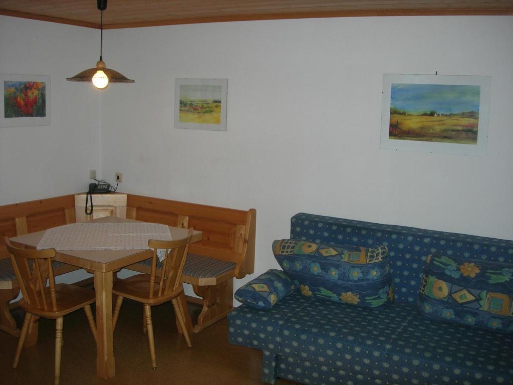 Appartement-Pension Familie Gewessler Bad Mitterndorf Room photo